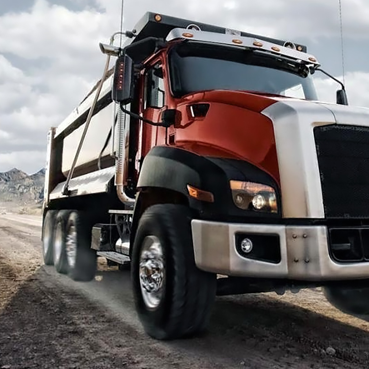 Mastertrack M-TRAC MSF All-Position Mixed-Service Tire